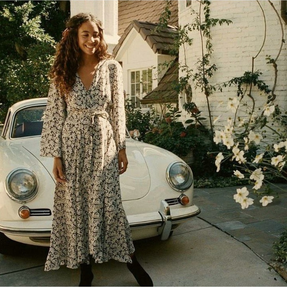 DÔEN Augusta Dress Deep Ink Faded Queen Anne’s Floral Robe Wrap Long Bell Sleeve